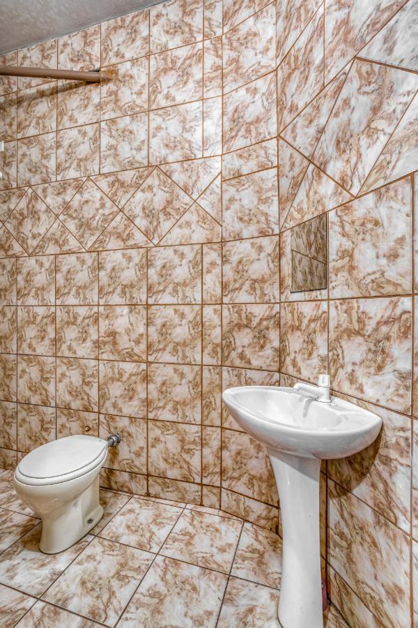 Hotel Aguia Morrinhos  Экстерьер фото