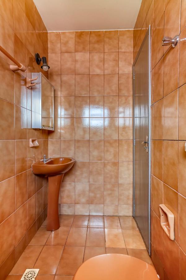 Hotel Aguia Morrinhos  Экстерьер фото